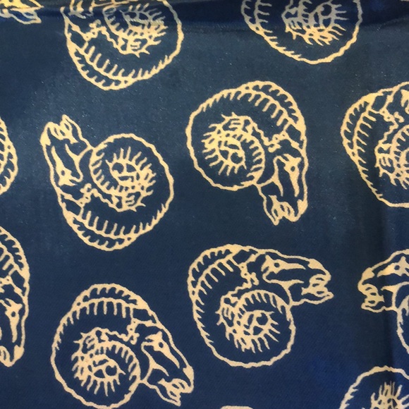 Square bandana - Picture 3 of 6